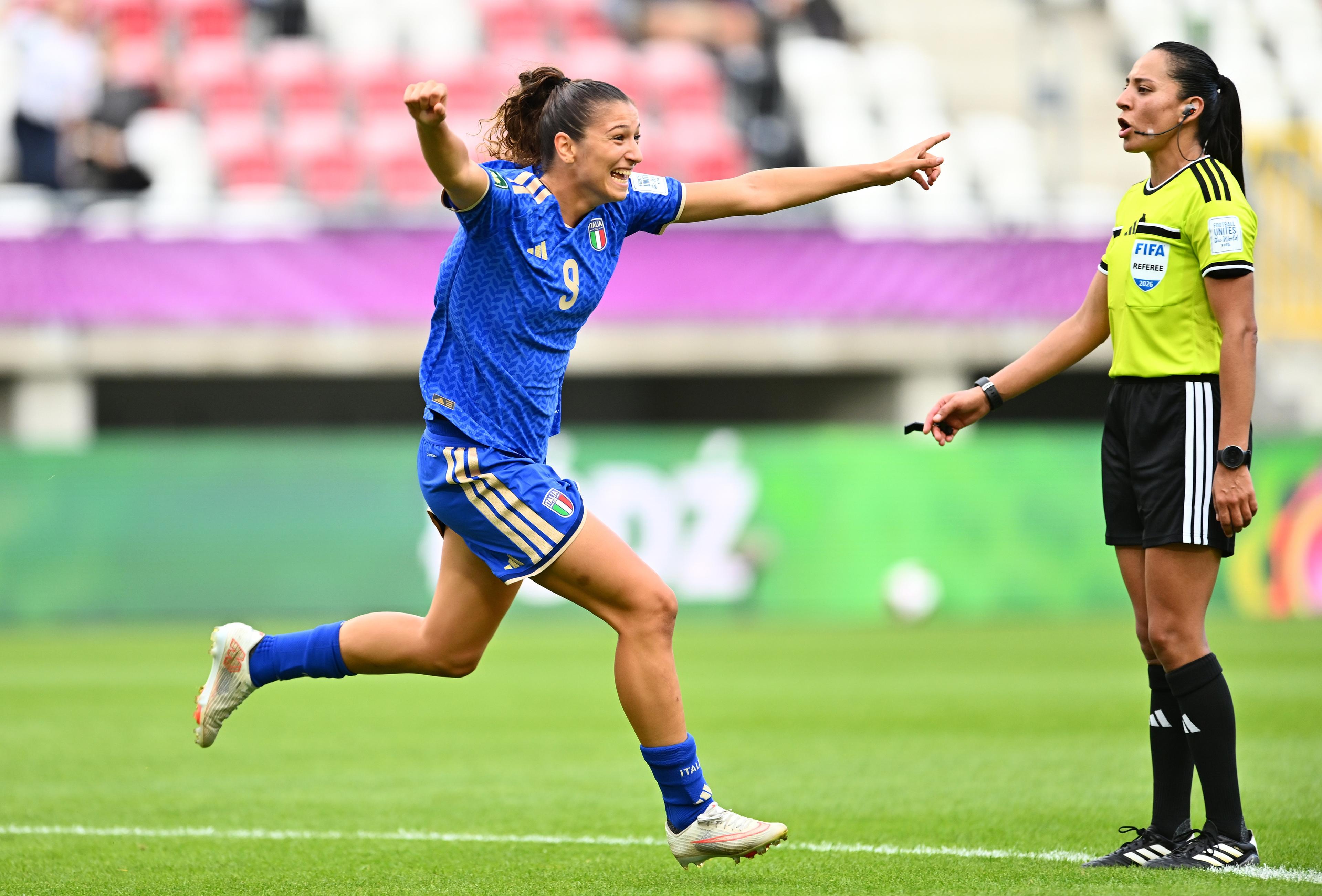 Tris azzurro, l’Italia vola agli ottavi del Mondiale femminile Under 20. Matteucci: “Vogliamo continuare così”