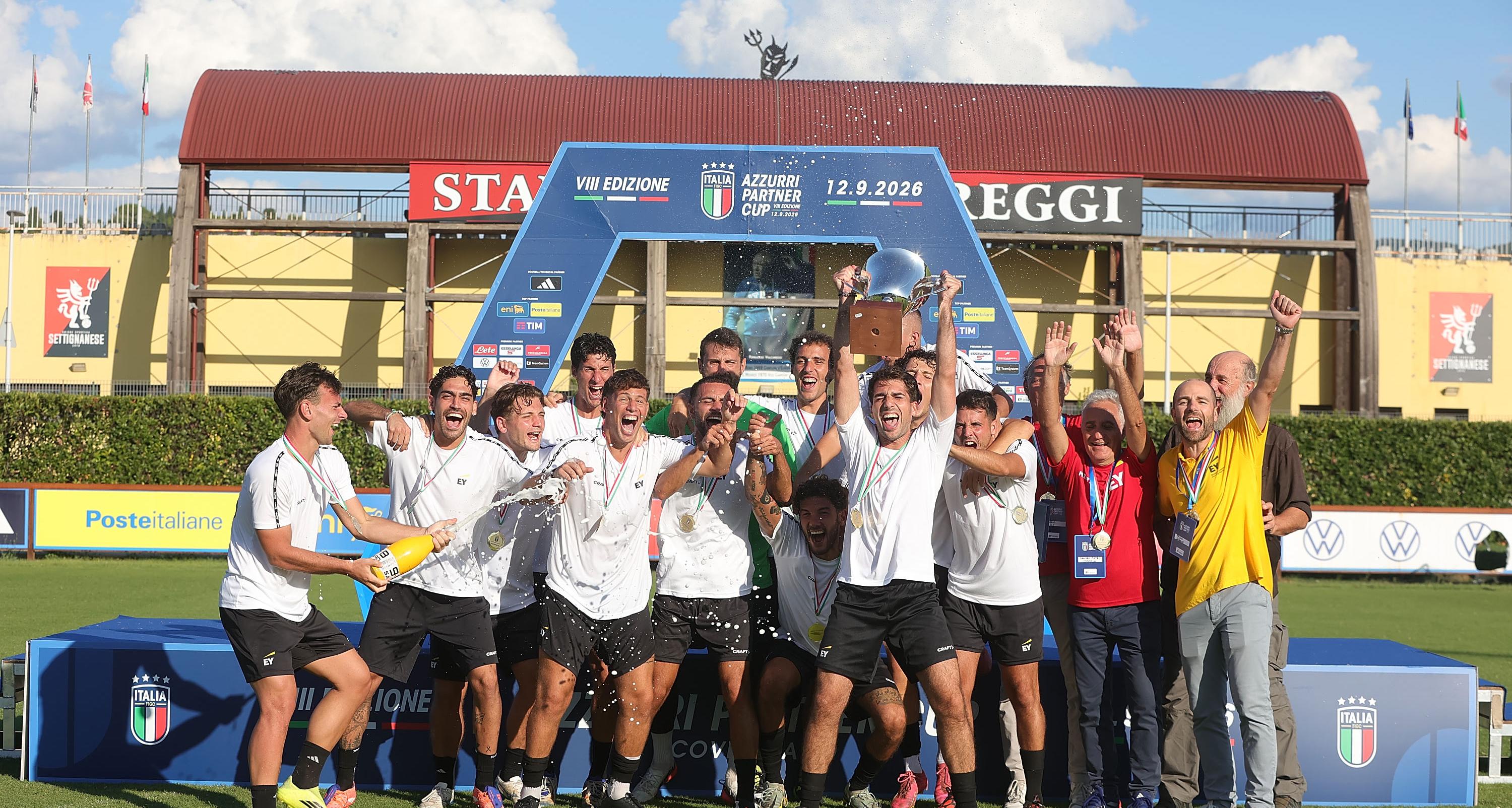 Azzurri Partner Cup, EY torna sul tetto di Coverciano: 4-0 a Volkswagen in finale
