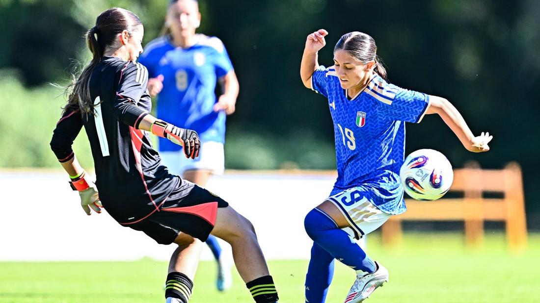 Sotto il diluvio Azzurrine rimontate dall’Ungheria, a Tirrenia è 2-2. Del Prete: “C’è ancora tanto lavoro da fare”