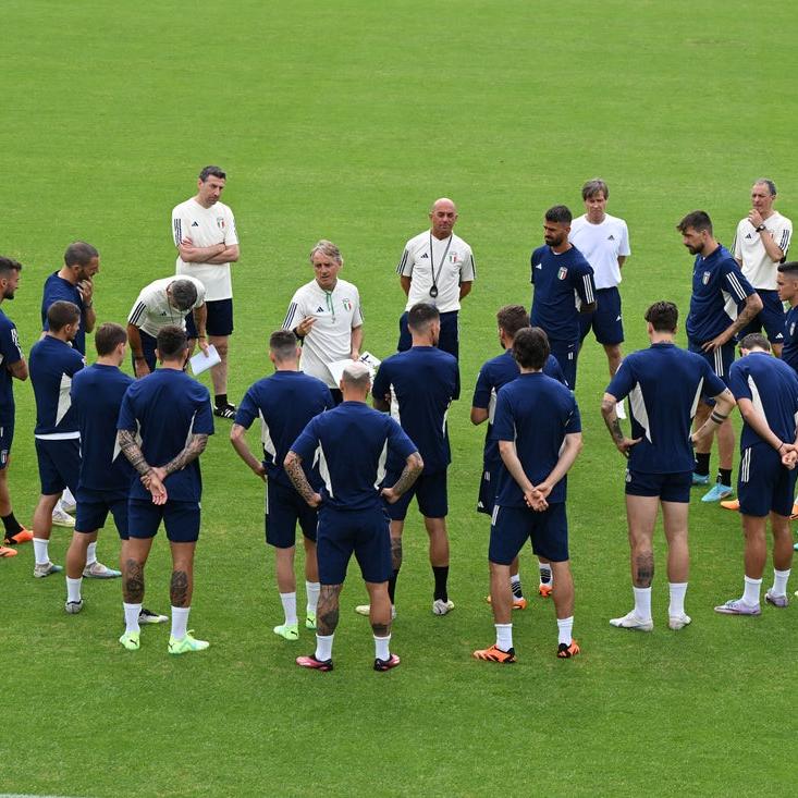 Italy and Mancini begin again in the Nations League: 34 players named, including nine new faces