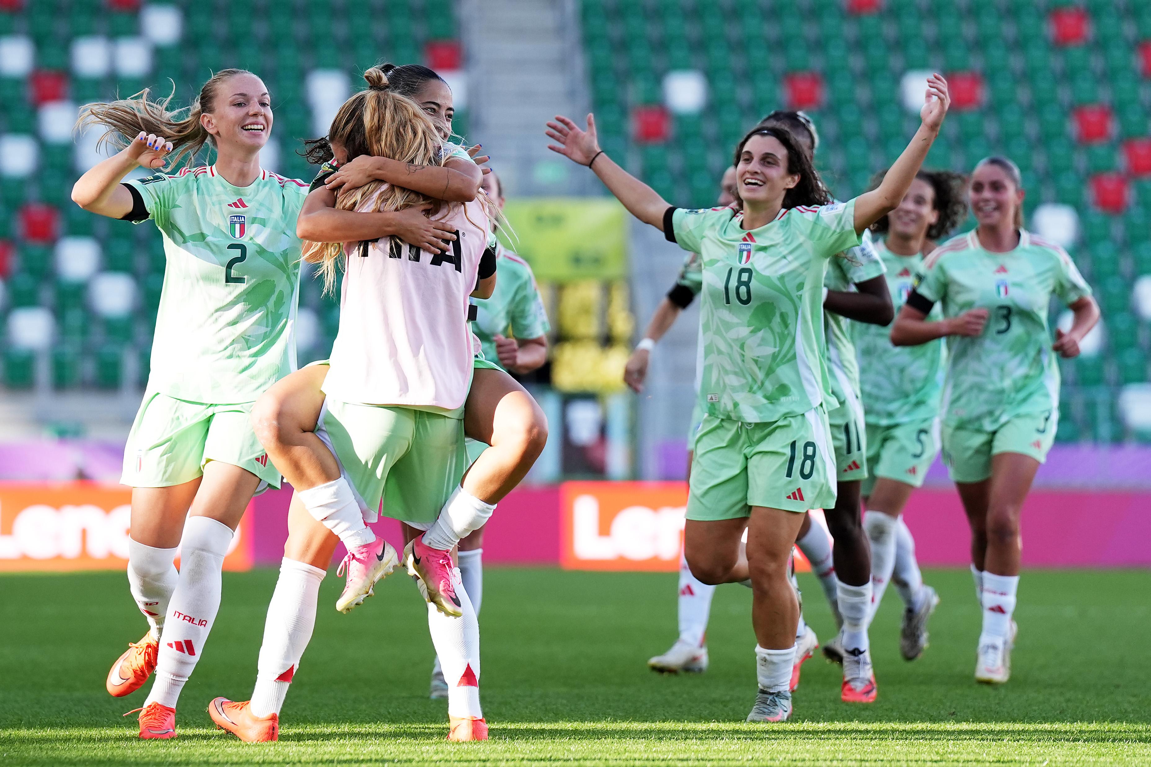 Under 20 femminile, mercoledì la semifinale mondiale con la Spagna. Malagò: “Avanti così, ragazze!”