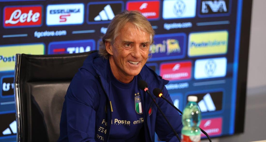 Mancini torna a Coverciano, al via la sua seconda avventura in azzurro: “Sono qui per vincere, ci toglieremo delle belle soddisfazioni”