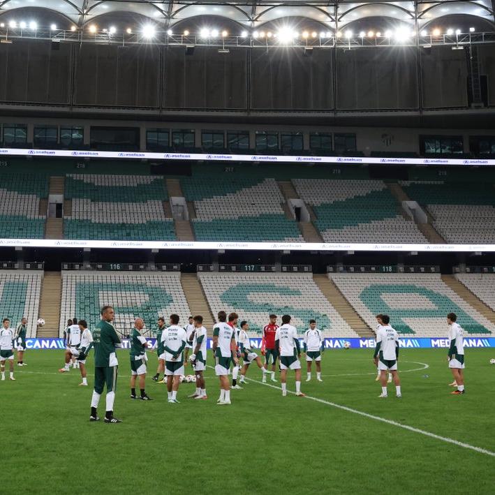 Senior national team: final training session at the Atatürk Spor Kompleksi in Bursa