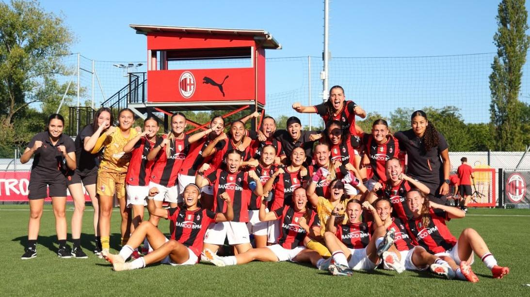 Il Milan conquista il derby con l’Inter e vola a punteggio pieno, Juventus e Roma a valanga