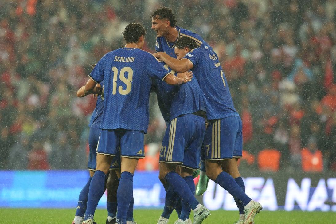 L'Italia s'è desta! Gli Azzurri danzano sotto la pioggia: 4-1 alla Turchia, gol e spettacolo a Bursa