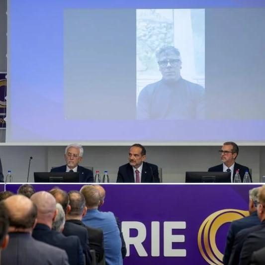 Malagò all’Assemblea di Lega Pro: “La FIGC è al vostro fianco, la forza del calcio italiano passa anche dalla solidità delle sue fondamenta”