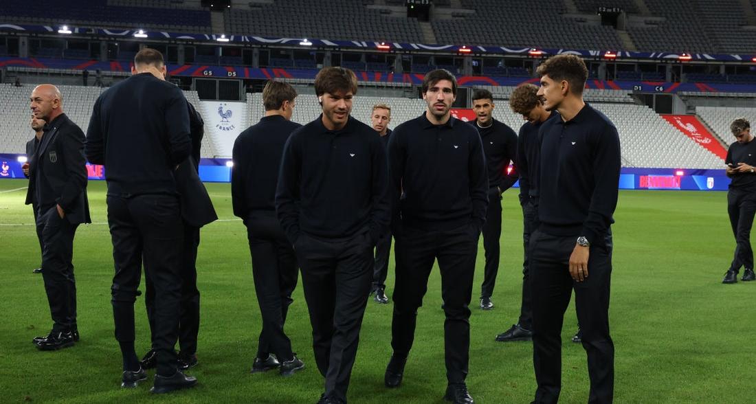 Men’s First Team: Italy’s walk-around at the Stade de France