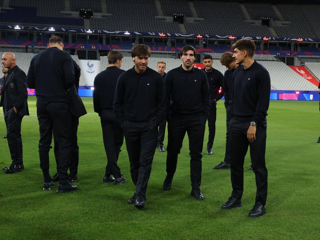 Men’s First Team: Italy’s walk-around at the Stade de France