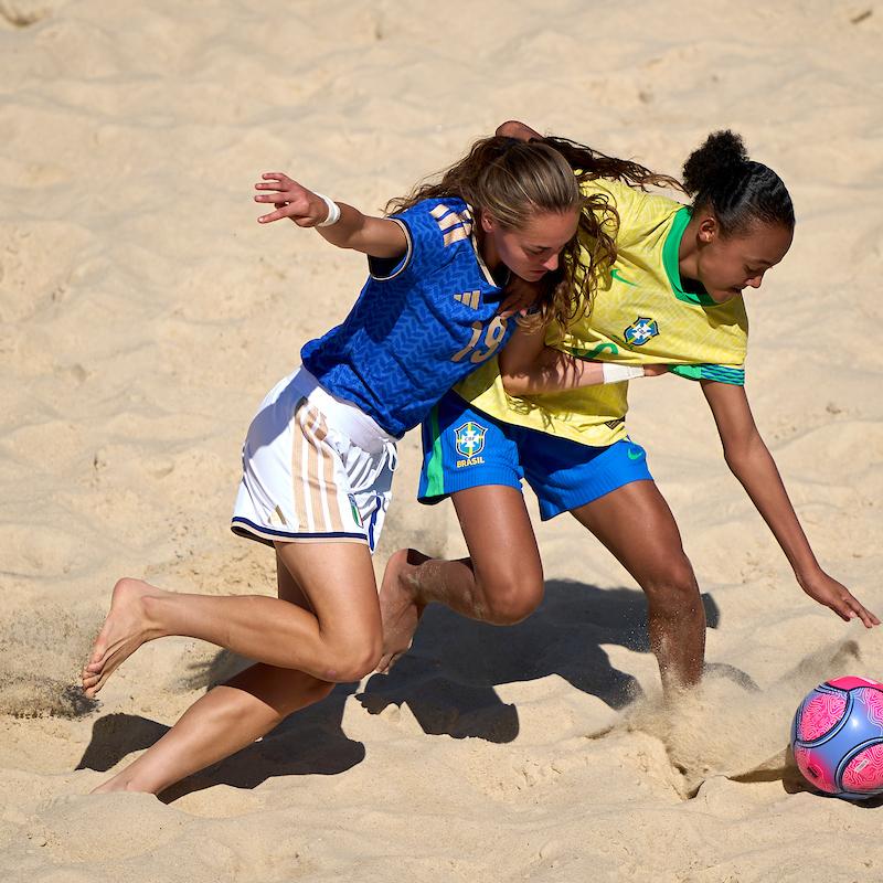 Finale thrilling, Azzurre battute ai rigori dal Brasile nell’esordio al Mundialito