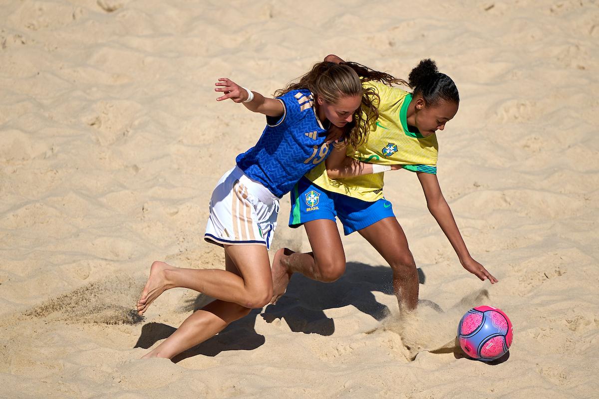 Finale thrilling, Azzurre battute ai rigori dal Brasile nell’esordio al Mundialito