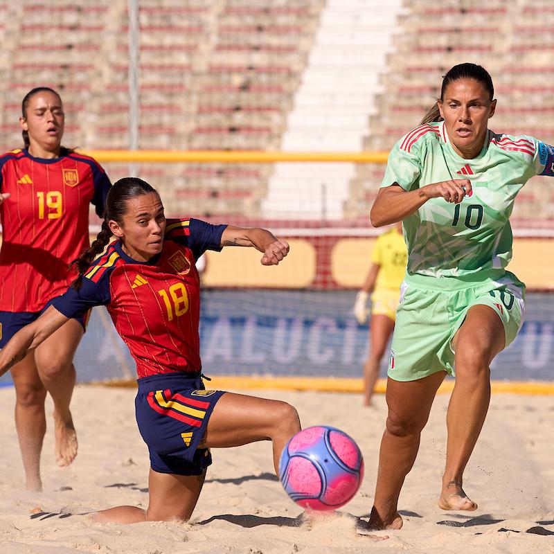 Mundialito, un’altra beffa per l’Italia: la Spagna rimonta tre gol negli ultimi due minuti e batte le Azzurre