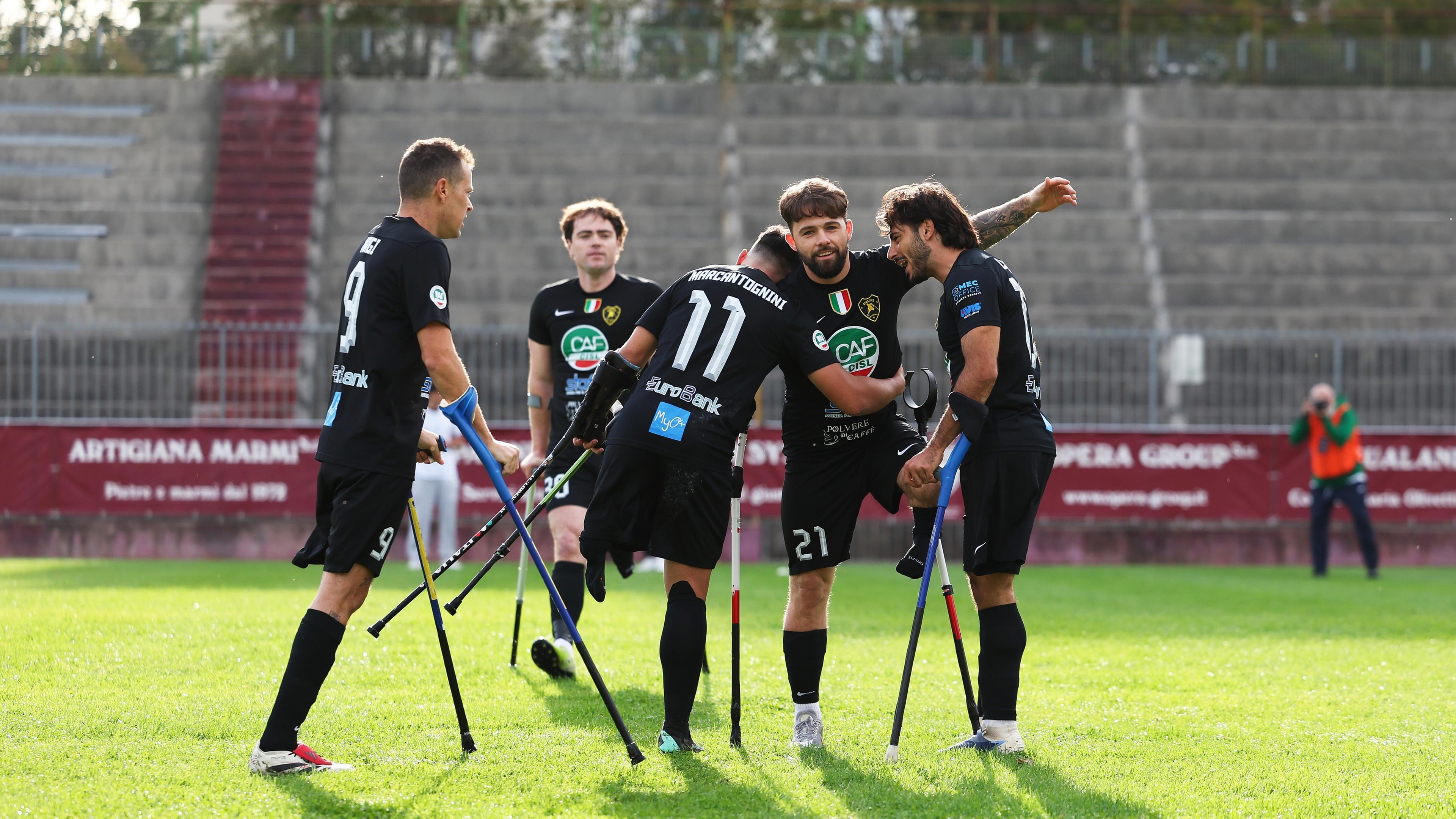 Iniziata a Fano la Champions League del Calcio Amputati: l'italiana Sporting stravince le prime 2 partite!