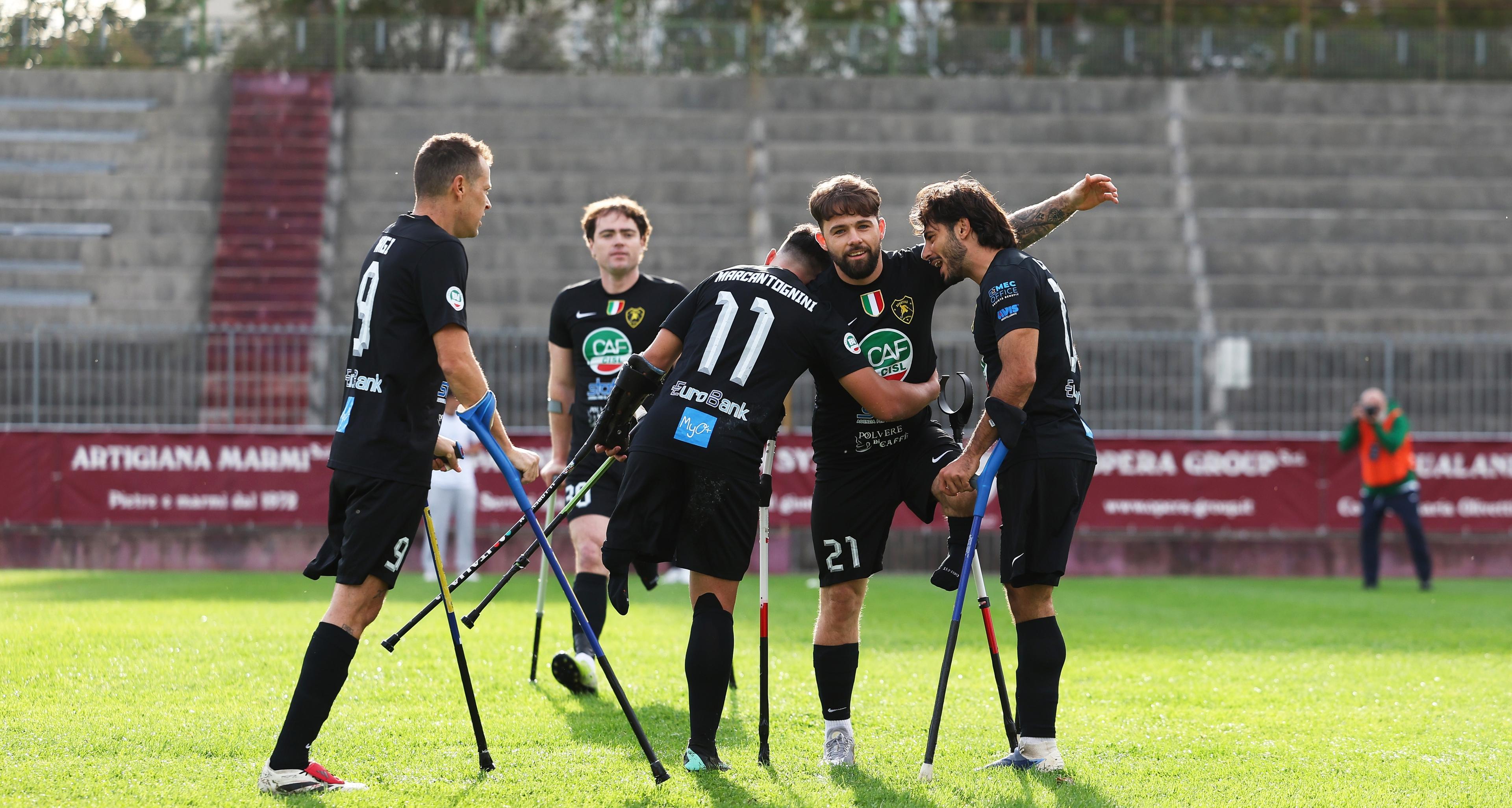 Iniziata a Fano la Champions League del Calcio Amputati: l'italiana Sporting stravince le prime 2 partite!