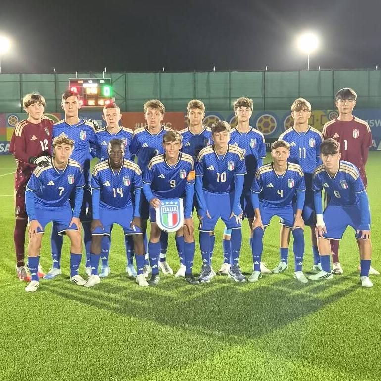 Azzurrini qualify with a perfect record: 7-2 win over Hong Kong